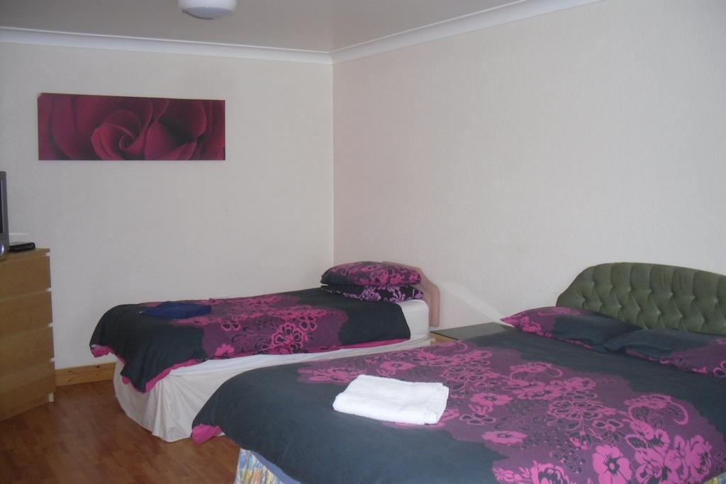 Llanion Lodge Saint Florence Quarto foto